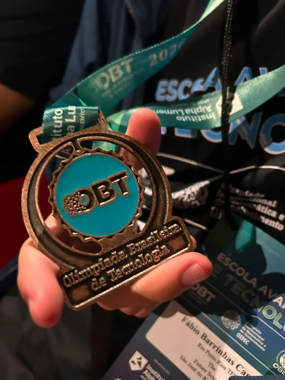 Medalha da Olimpíada Brasileira de Tecnologia conquistada por aluno