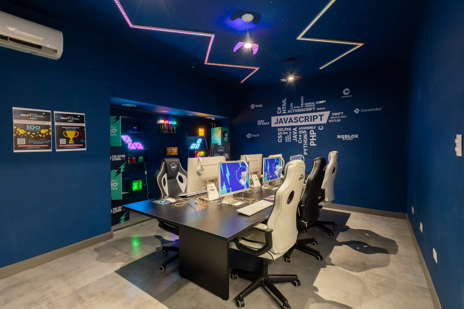 Sala Game Station usada nas aulas de criação de jogos